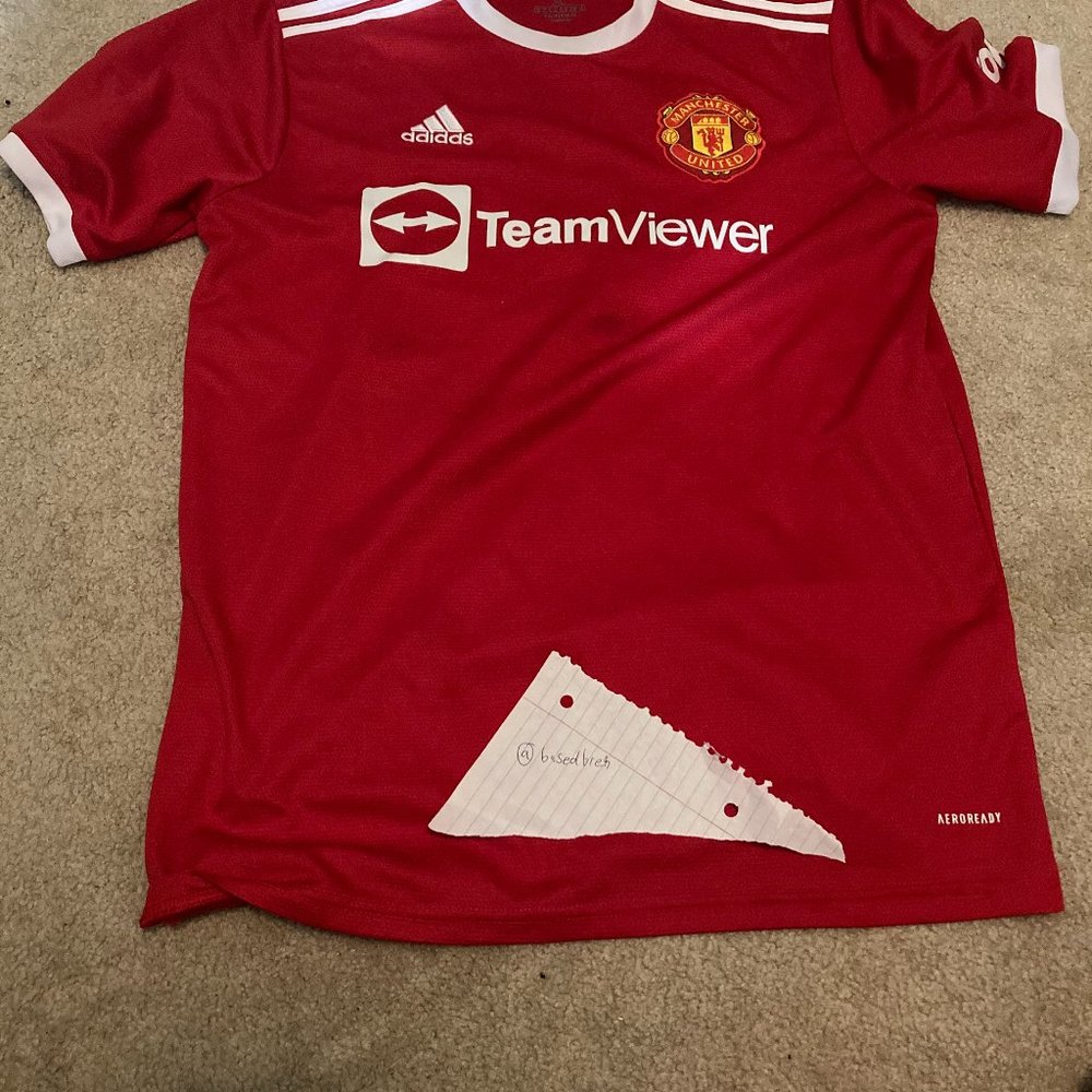 Ronaldo Jersey XL fits like a Large